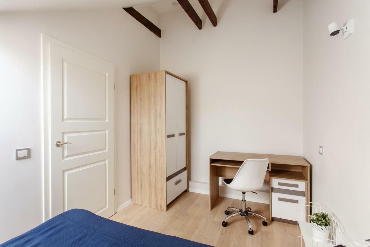 #Stayhere 3Bdr Modern & Stylish Apartment - Heart Of Old Town By Houseys VNO Dış mekan fotoğraf