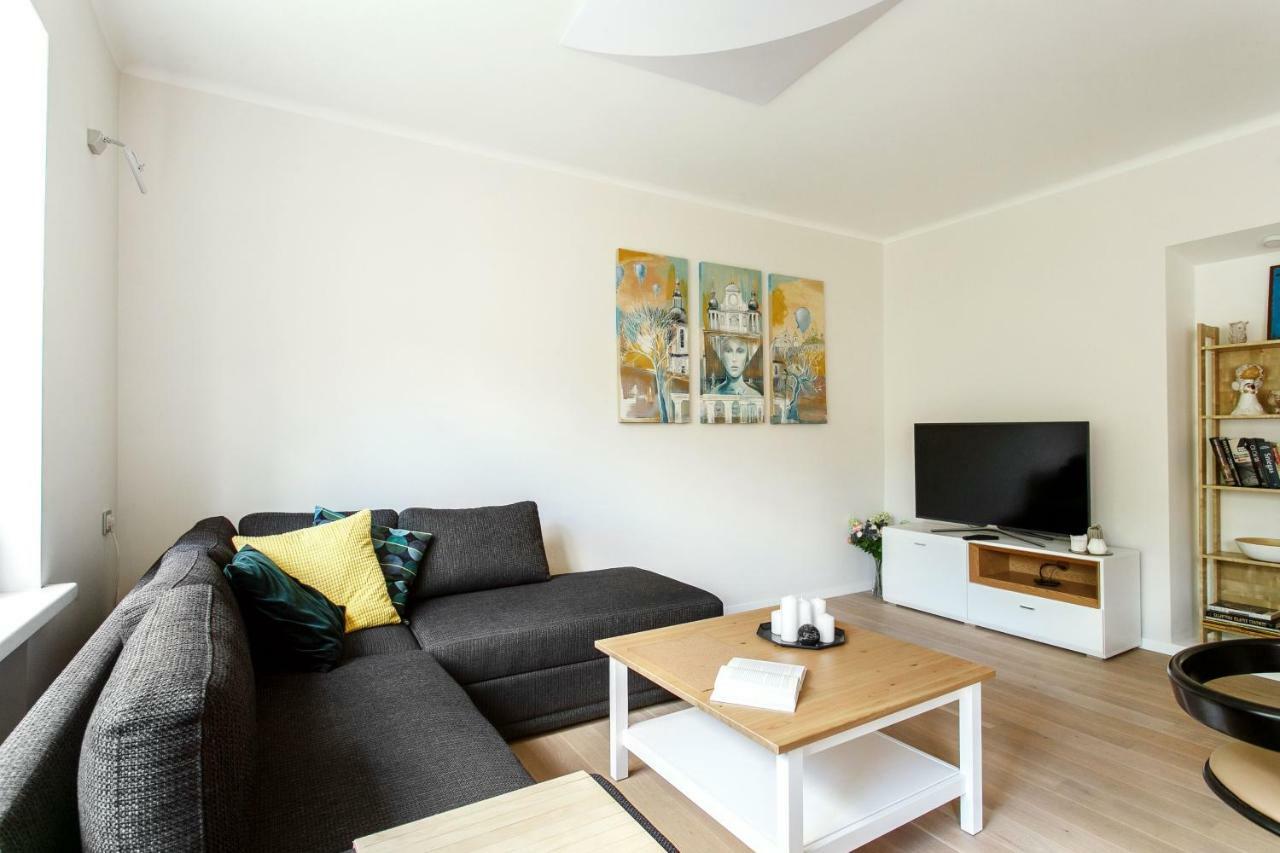 #Stayhere 3Bdr Modern & Stylish Apartment - Heart Of Old Town By Houseys VNO Dış mekan fotoğraf